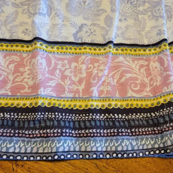 LOFT Floral Tunic Tank - Picture 7 of 11